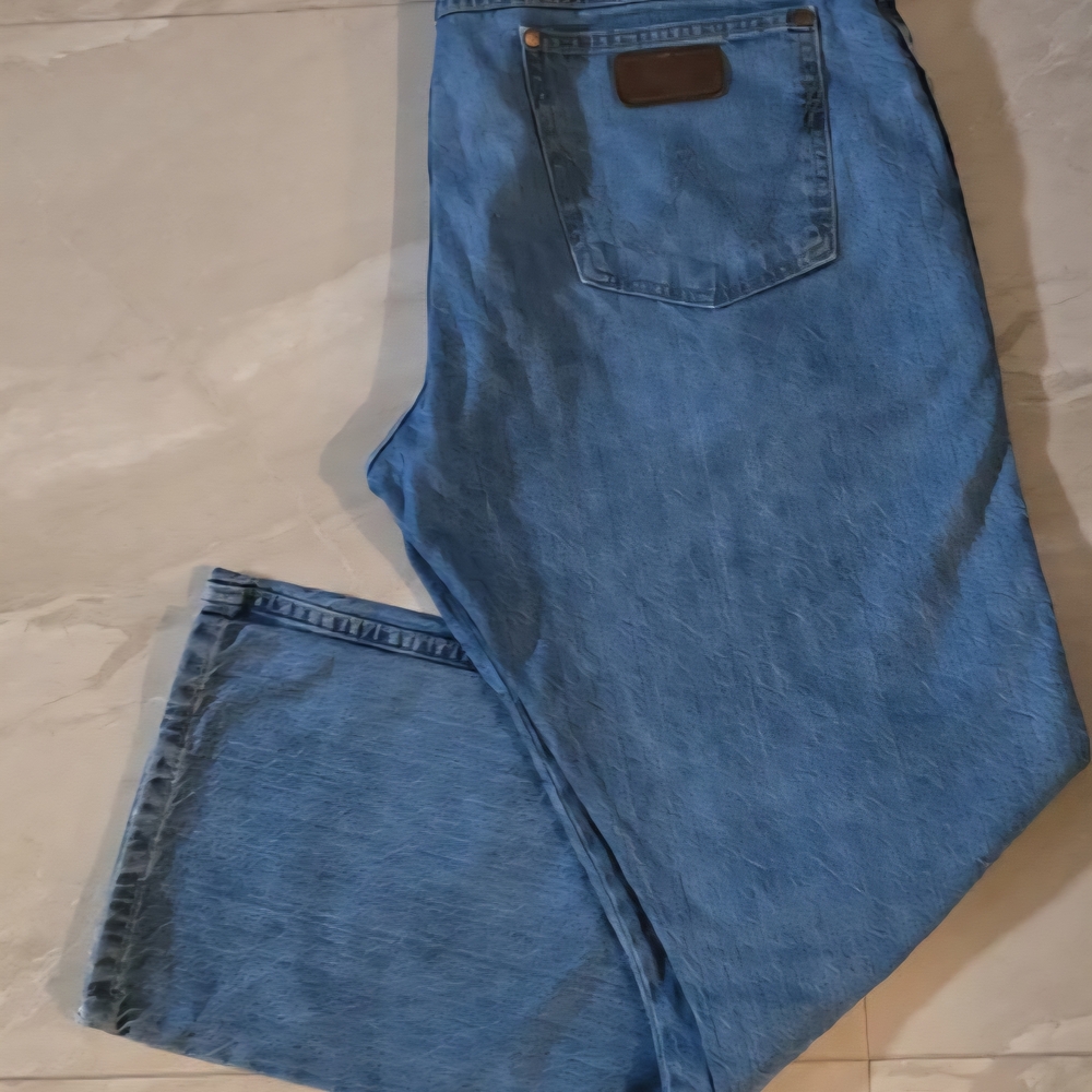 2 Pair Wrangler Relaxed Fit Men's Denim Jeans